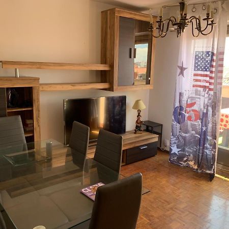Vivienda Turistica Vistas Catedral Apartment Леон Екстериор снимка