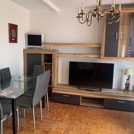 Vivienda Turistica Vistas Catedral Apartment Леон Екстериор снимка
