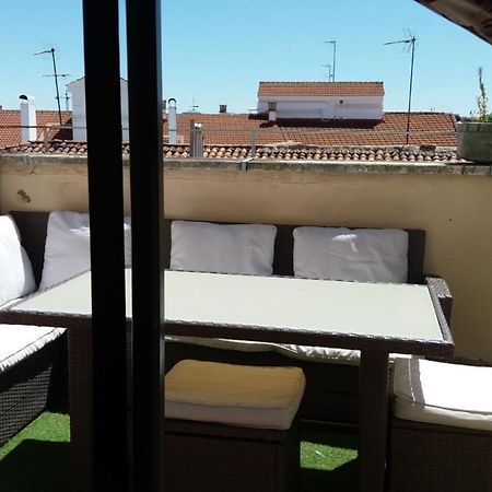 Vivienda Turistica Vistas Catedral Apartment Леон Екстериор снимка