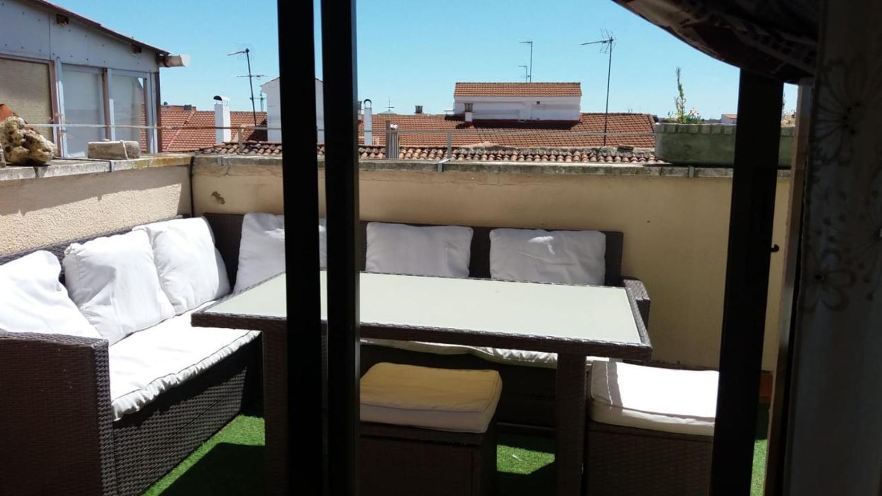 Vivienda Turistica Vistas Catedral Apartment Леон Екстериор снимка