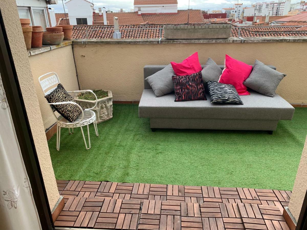 Vivienda Turistica Vistas Catedral Apartment Леон Екстериор снимка